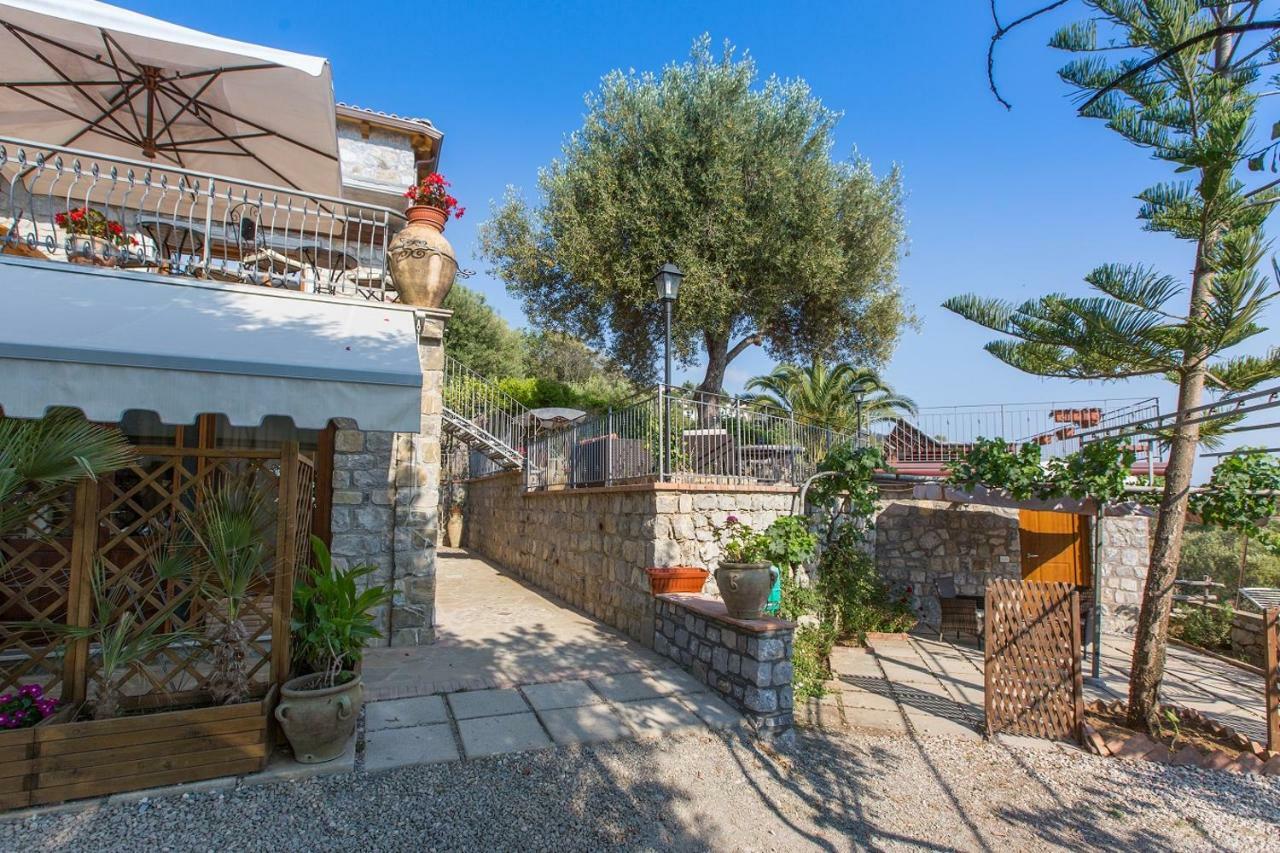 B&B Incanto Del Mare 팔리누로 외부 사진