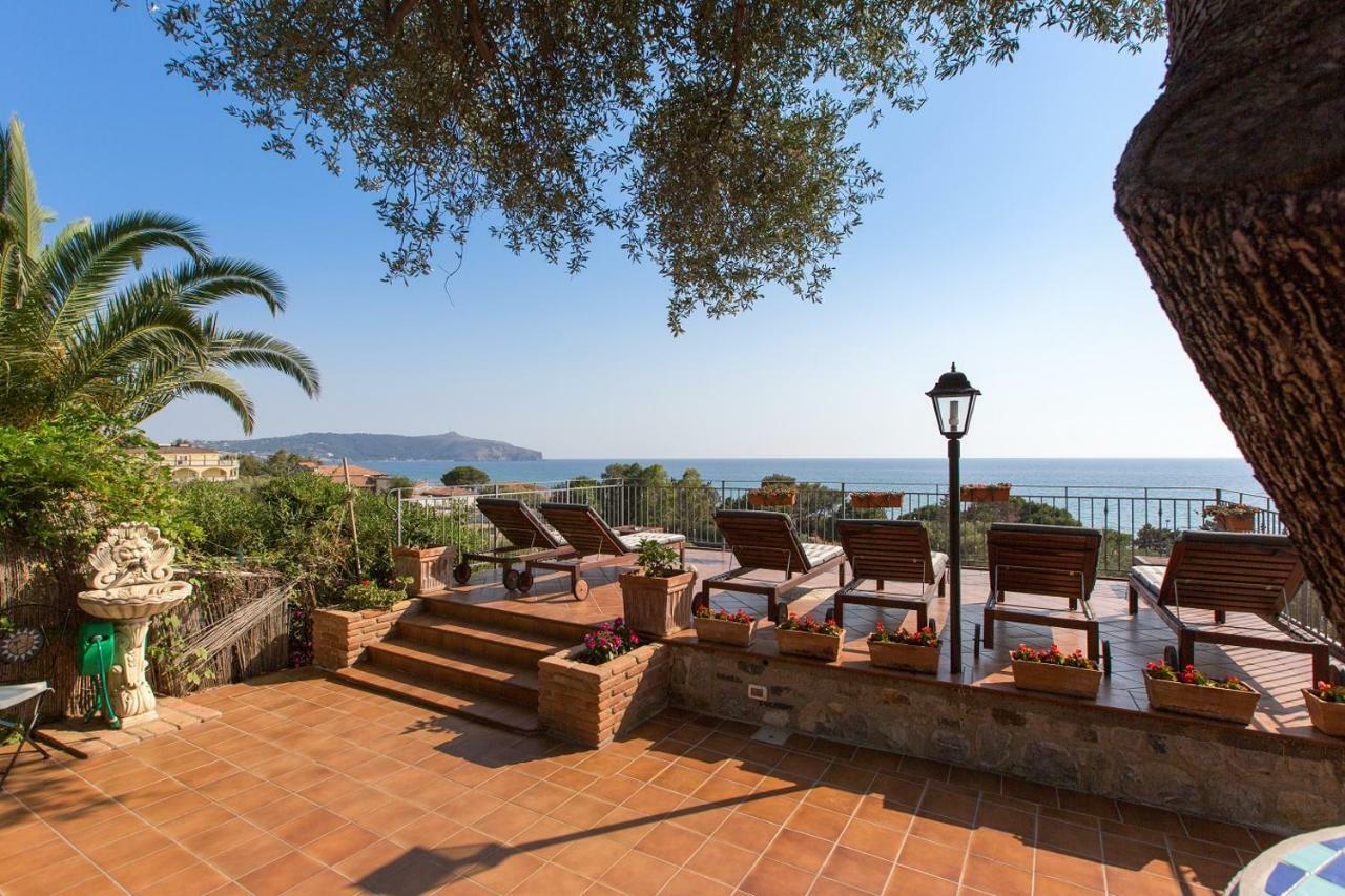 B&B Incanto Del Mare 팔리누로 외부 사진